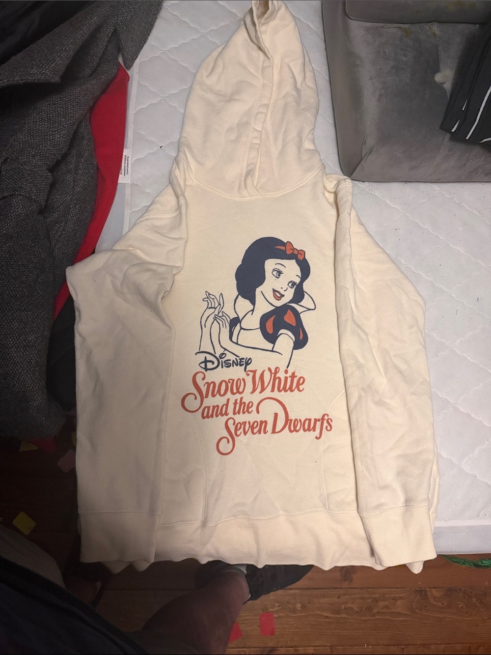 UT Disney Cream Snow White Hooded Sweatshirt with Navy & Red Graphic Print